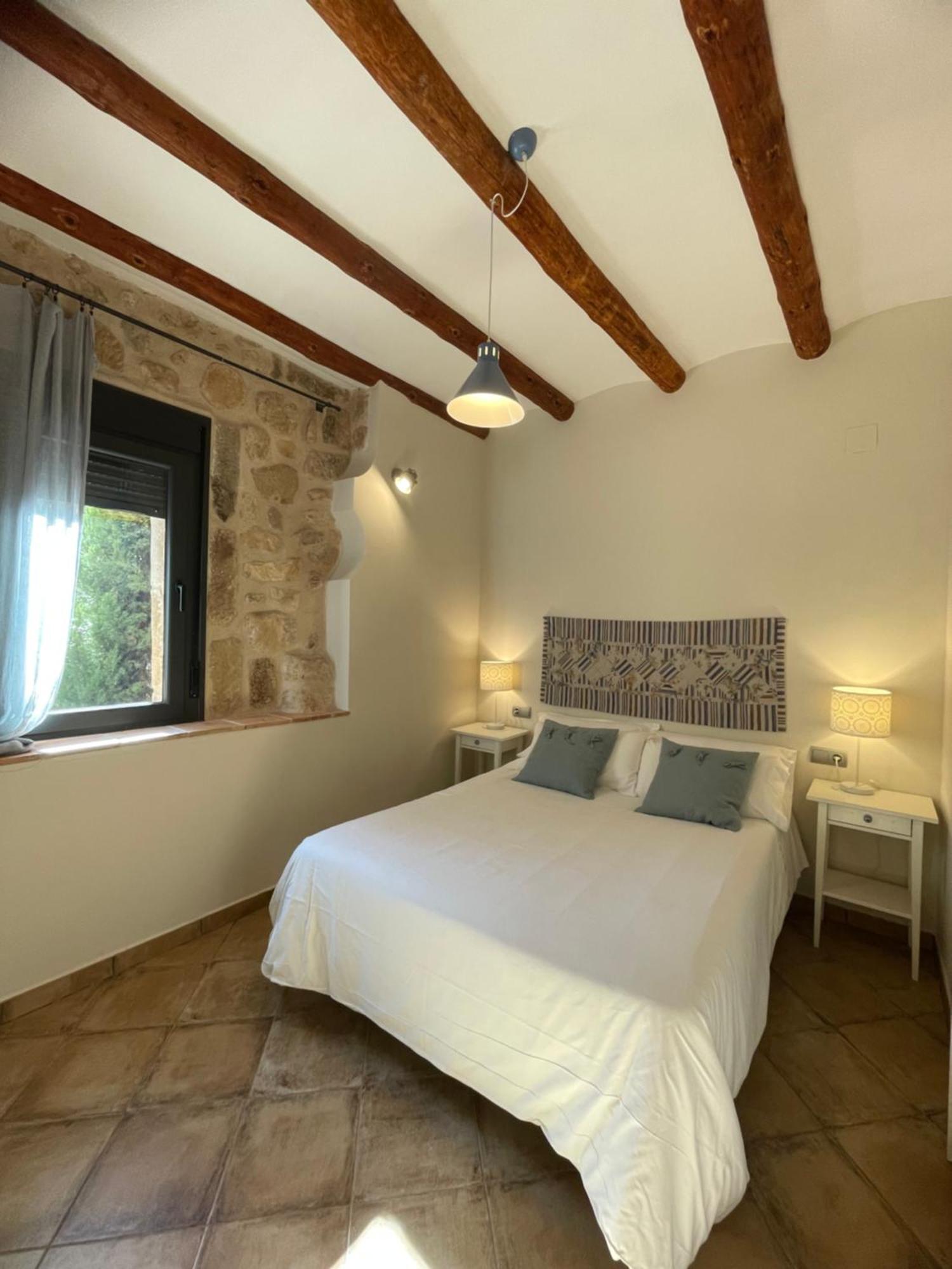 Maset Del Riu Pension Valderrobres Buitenkant foto